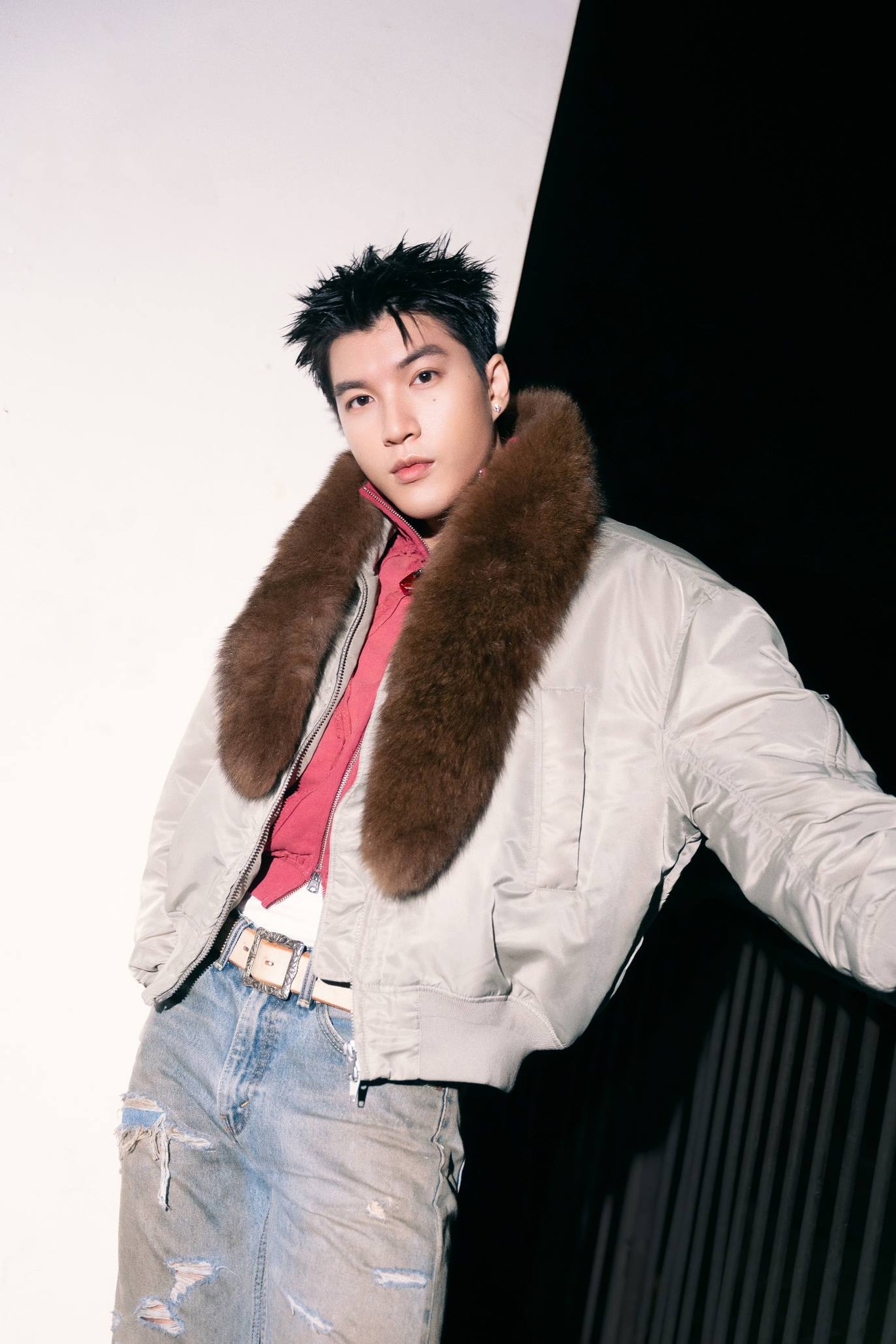 HIEUTHUHAI vẫn loay hoay với giọng h&aacute;t của m&igrave;nh- Ảnh 6.