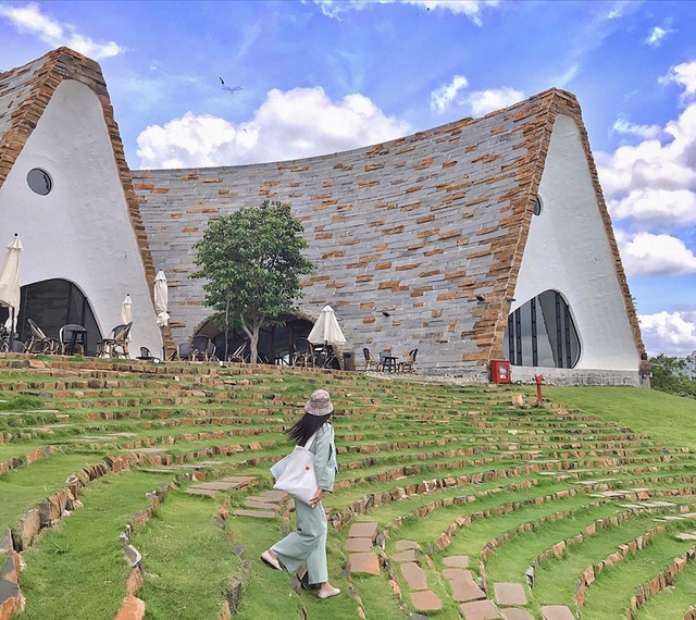 Đ&agrave; Nẵng, Hội An "thất thủ" d&ugrave; c&ograve;n l&acirc;u mới tới 30/4-1/5: Đ&acirc;y 3 nơi xinh đẹp chẳng k&eacute;m nhưng lại &iacute;t người biết để bạn "cứu v&atilde;n" kỳ nghỉ- Ảnh 6.