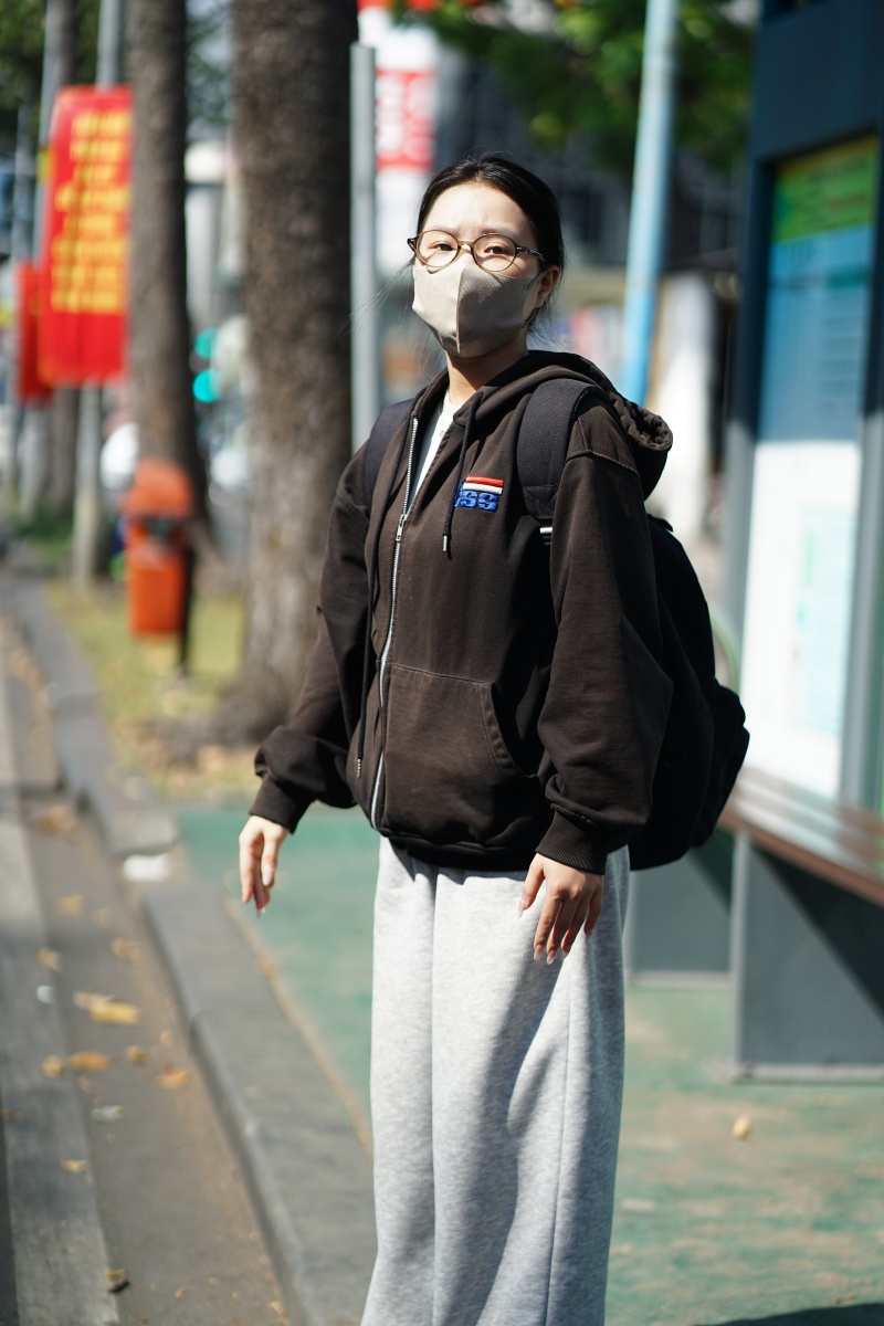 Gi&aacute; xăng dầu biến động, người d&acirc;n H&agrave; Nội - TP.HCM rủ nhau bỏ xe c&aacute; nh&acirc;n, chuyển sang di chuyển bằng t&agrave;u điện v&agrave; xe bu&yacute;t- Ảnh 11.