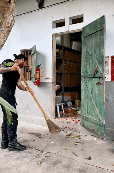 Thu&ecirc; trọ 1 triệu/th&aacute;ng nhưng chi 8 triệu thu&ecirc; gi&uacute;p việc: Vợ chồng trẻ g&acirc;y tranh c&atilde;i, song khoản tiền tiết kiệm mới khiến nhiều người bất ngờ- Ảnh 5.