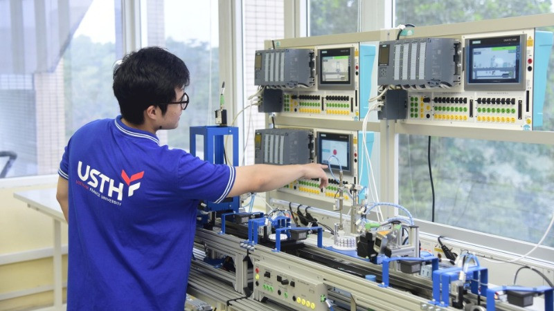 Ng&agrave;nh học lu&ocirc;n kh&aacute;t nh&acirc;n lực tại Việt Nam, cơ hội việc l&agrave;m hấp dẫn với mức lương l&ecirc;n tới 70 triệu đồng/th&aacute;ng- Ảnh 5.