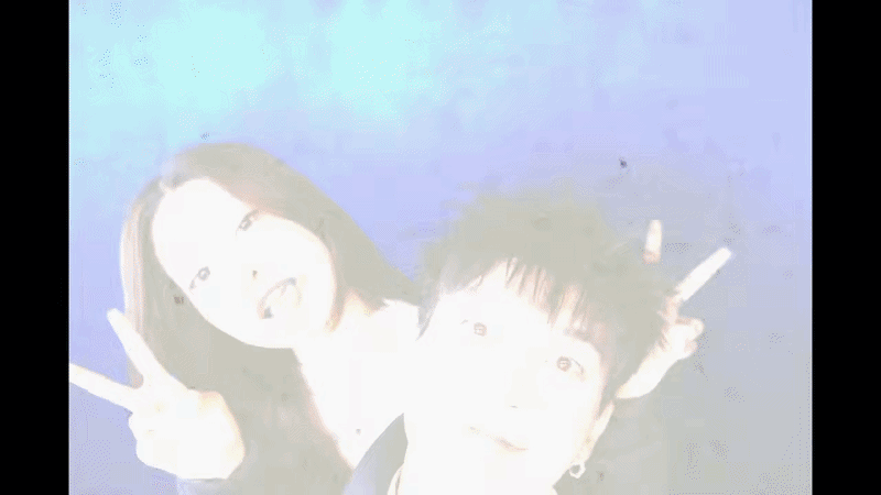 Th&agrave; l&agrave; HIEUTHUHAI rủ Babyboo đ&oacute;ng MV c&ugrave;ng, chứ diễn t&igrave;nh cảm m&agrave; mặt đơ qu&aacute; đơ- Ảnh 4.