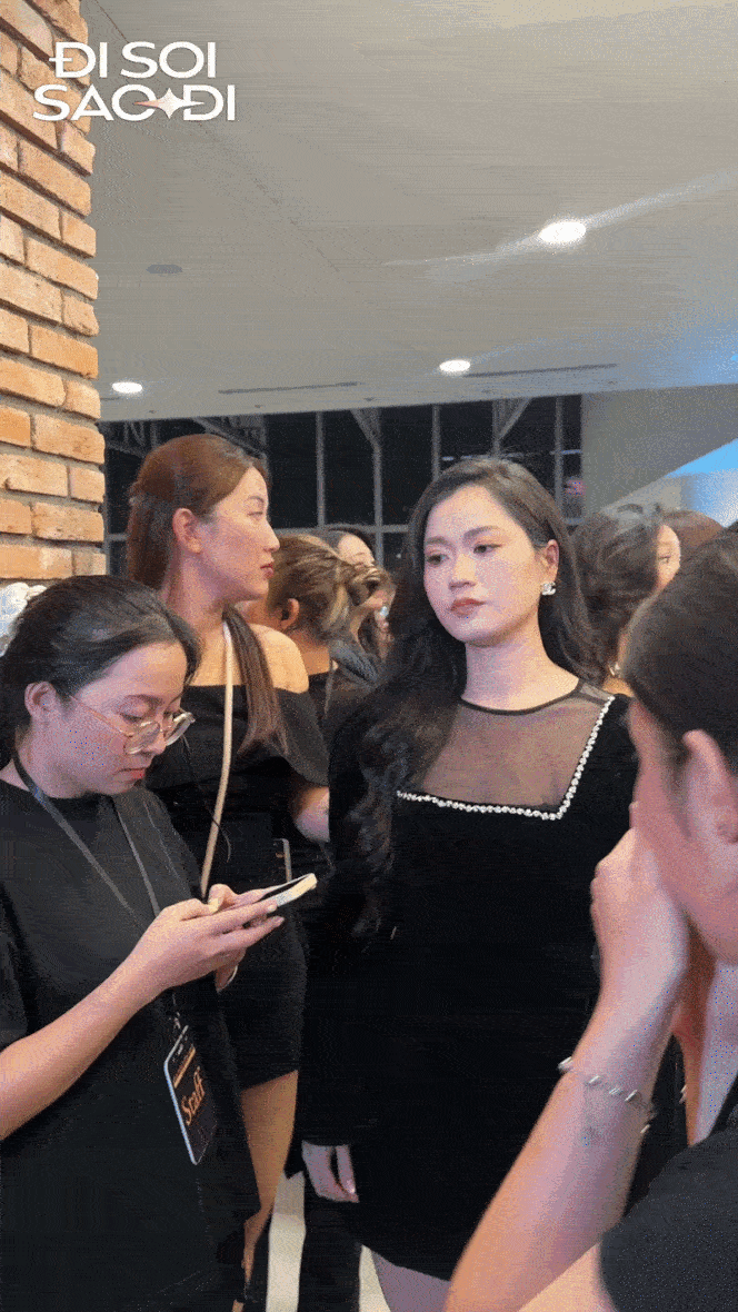 Ngoại lệ của Vbiz: Mỹ nh&acirc;n 36 tuổi mặt vẫn "b&uacute;ng ra sữa", trẻ đẹp đến nỗi n&oacute;i 18 tuổi cũng tin- Ảnh 3.