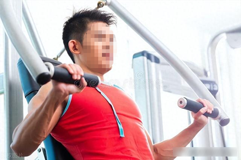 Nam HLV thể h&igrave;nh 29 tuổi ph&aacute;t hiện nhiễm HIV d&ugrave; sống rất kỷ luật, b&aacute;c sĩ lắc đầu: 