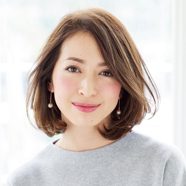 Phụ nữ 40+ c&oacute; n&ecirc;n cắt t&oacute;c layer? Chuy&ecirc;n gia tạo mẫu n&oacute;i g&igrave;- Ảnh 3.