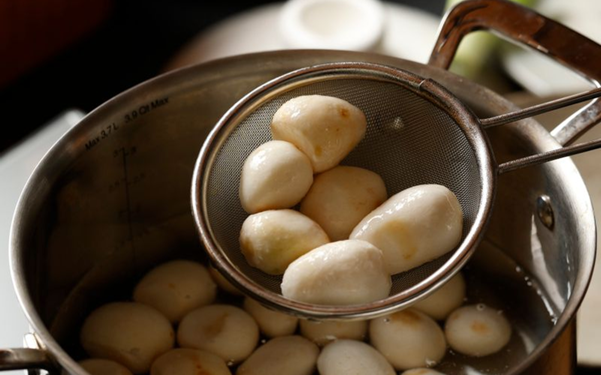 Thịt lợn để trong tủ lạnh theo kiểu n&agrave;y cực g&acirc;y hại, chuy&ecirc;n gia chỉ 5 điểm cần phải vứt ngay- Ảnh 3.