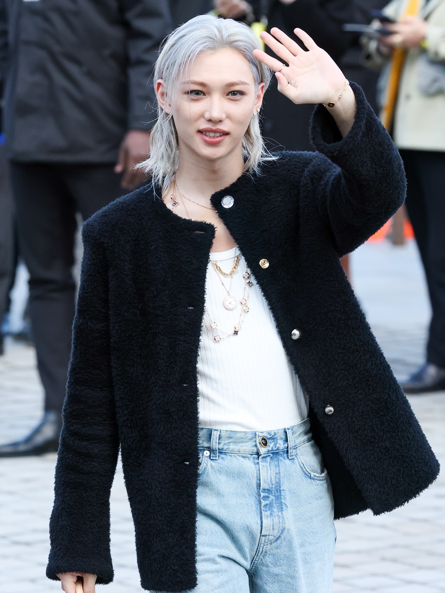 Lisa qu&aacute; an to&agrave;n với gương mặt b&uacute;p b&ecirc;, Lưu Diệc Phi sến kh&ocirc;ng tưởng, d&agrave;n sao hot tề tựu tại show Louis Vuitton- Ảnh 10.