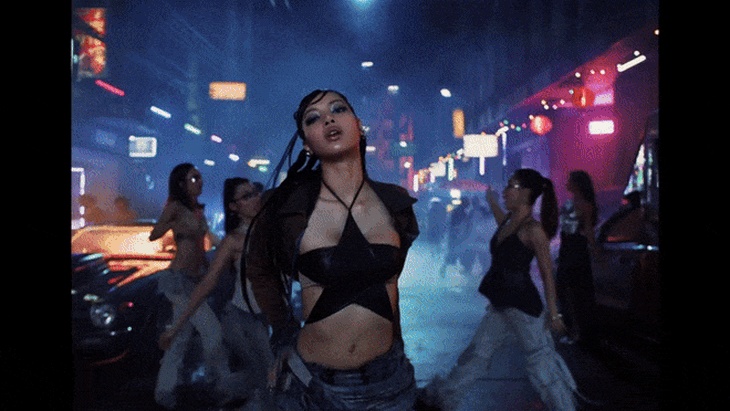 Lisa đ&atilde; l&agrave;m một việc từ năm 2024 để h&ocirc;m nay khiến fan nở m&agrave;y nở mặt, c&ograve;n hơn cả BTS- Ảnh 5.