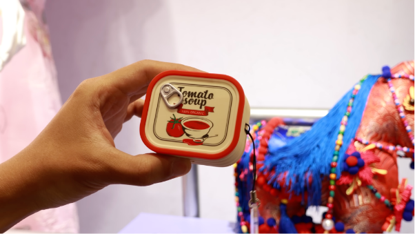 Xuất sắc từ thiết kế đến chất &acirc;m, đ&acirc;y l&agrave; tai nghe ch&acirc;n &aacute;i mới của giới c&ocirc;ng nghệ- Ảnh 4.