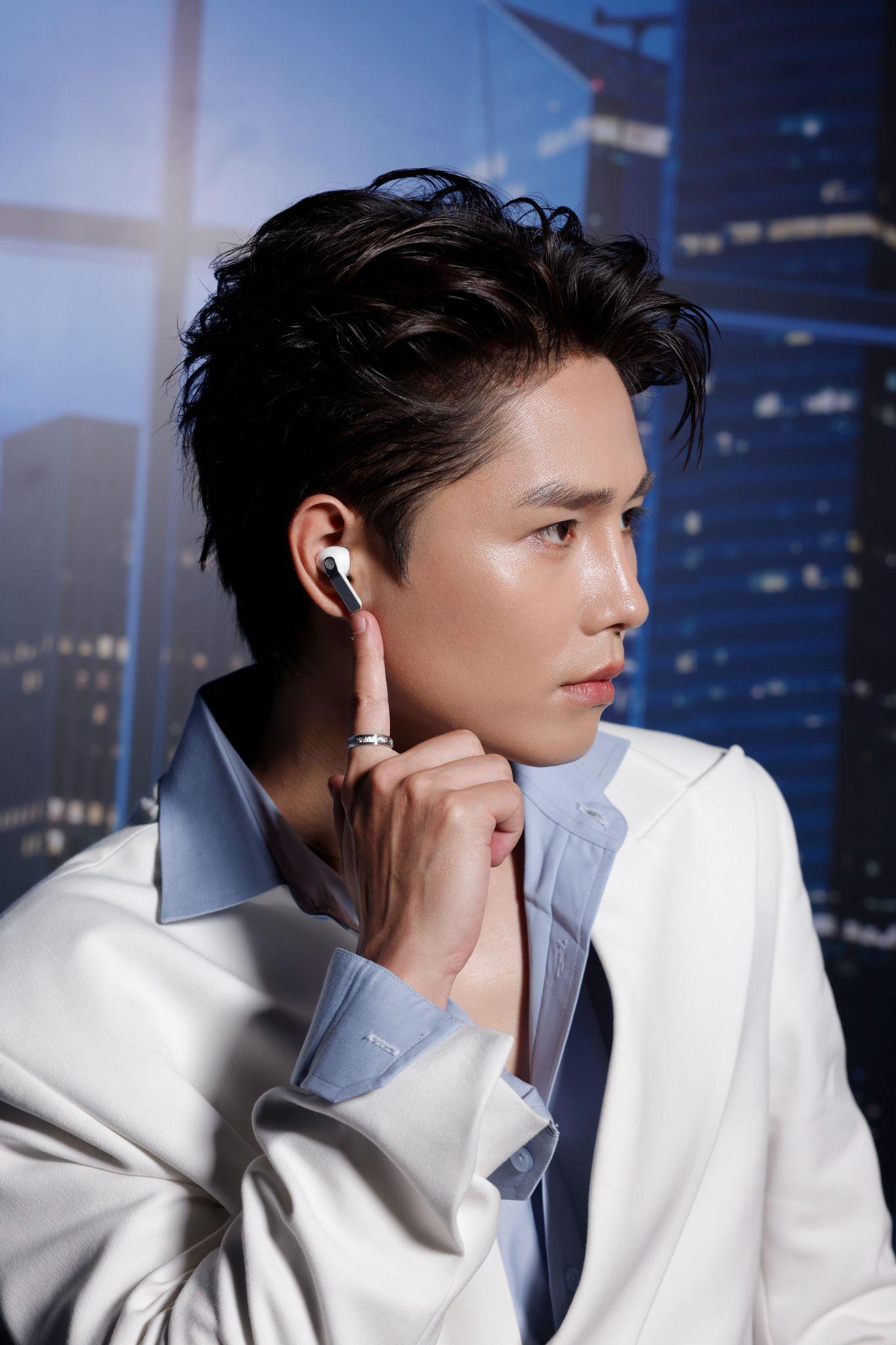 Xuất sắc từ thiết kế đến chất &acirc;m, đ&acirc;y l&agrave; tai nghe ch&acirc;n &aacute;i mới của giới c&ocirc;ng nghệ- Ảnh 5.