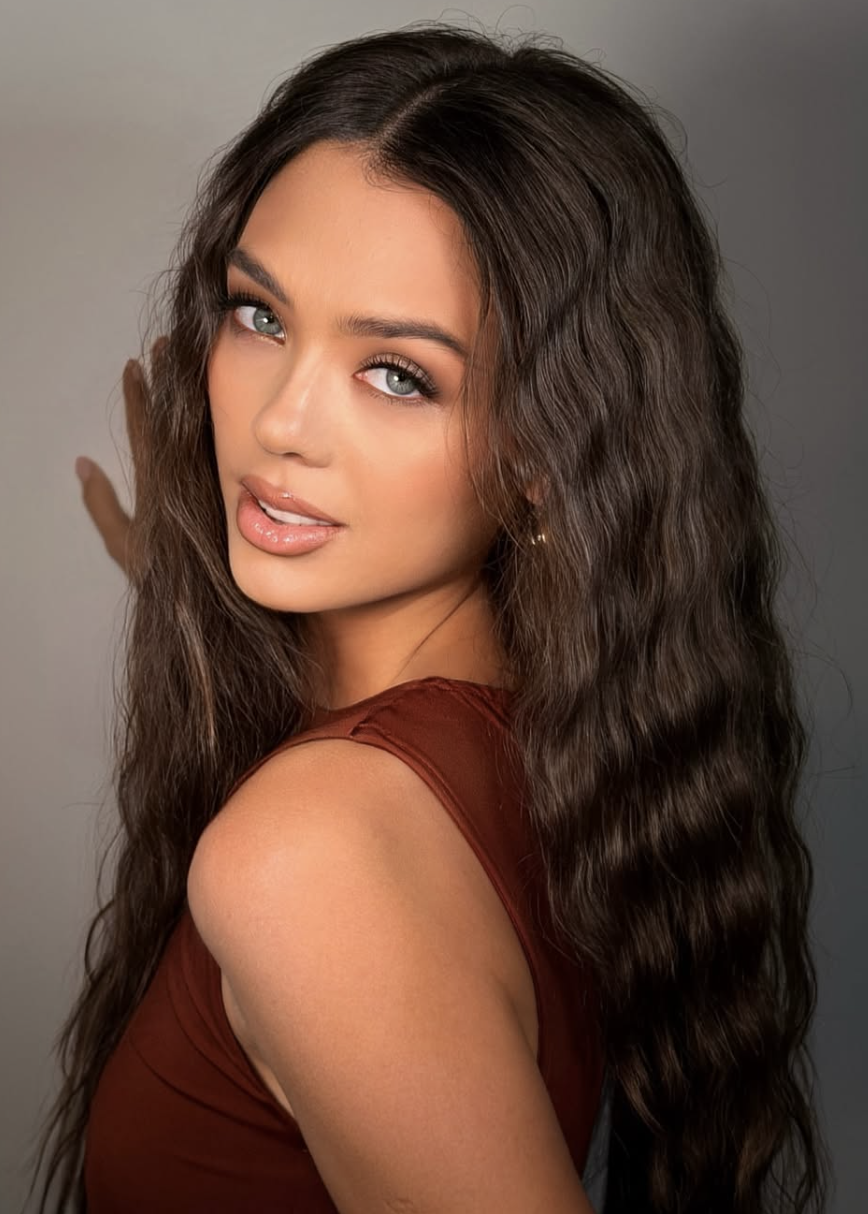 Vợ mẫu t&acirc;y của B&ugrave;i Tiến Dũng xinh đẹp v&ocirc; địch trong d&agrave;n WAGs Việt- Ảnh 2.