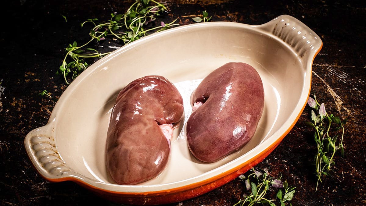 Sự thật về thận lợn: M&oacute;n nội tạng bị ch&ecirc; nhưng lại c&oacute; lợi &iacute;ch kh&oacute; tin- Ảnh 1.