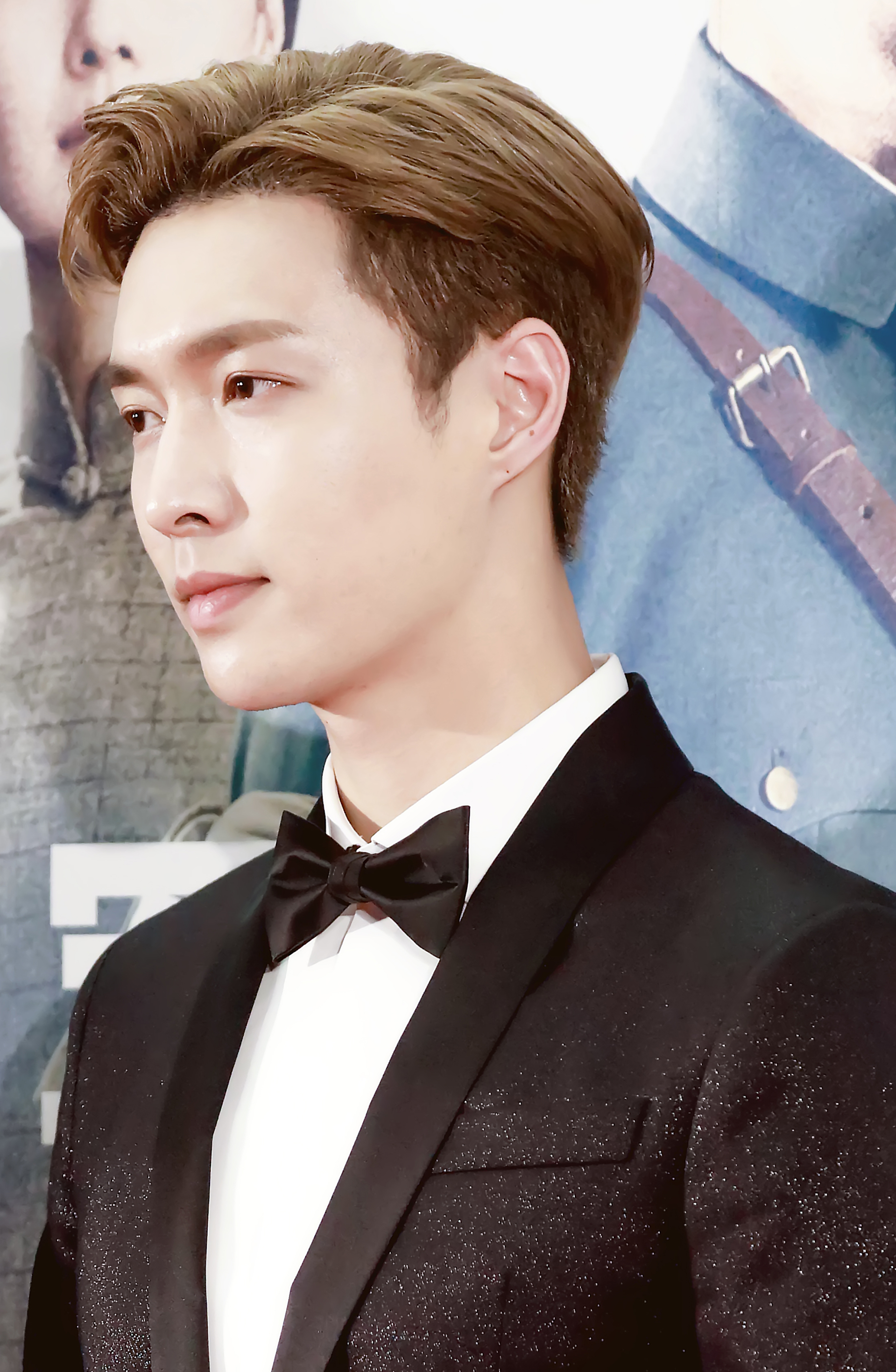 Rầm rộ tin cấm s&oacute;ng n&oacute;ng ca sĩ - rapper H. tr&ecirc;n diện rộng- Ảnh 3.