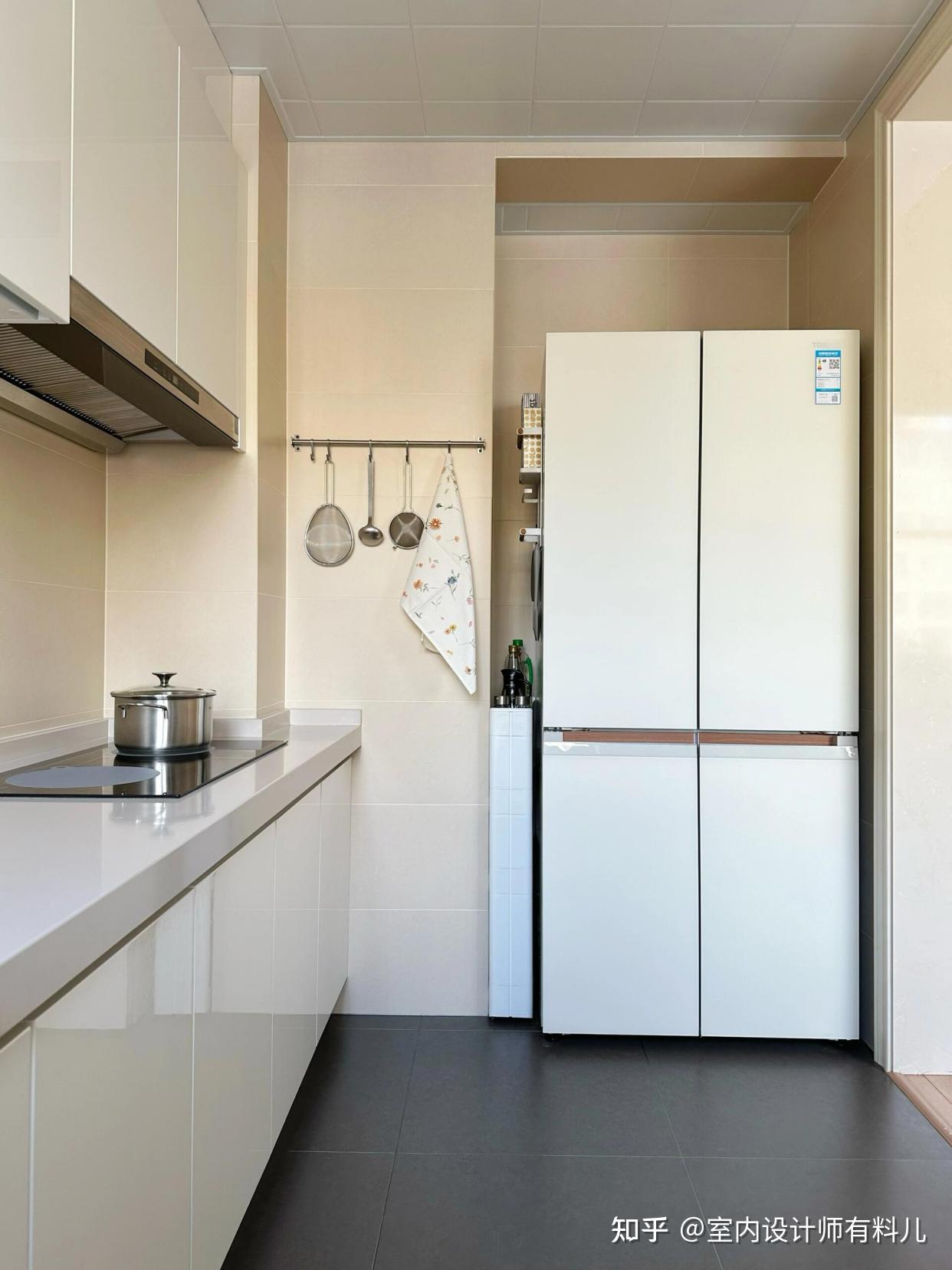 Ng&ocirc;i nh&agrave; sạch đến kh&oacute; tin của gia đ&igrave;nh 4 người: &Iacute;t đồ, dễ dọn, tiết kiệm tiền mỗi th&aacute;ng m&agrave; nhiều người kh&ocirc;ng nhận ra- Ảnh 5.