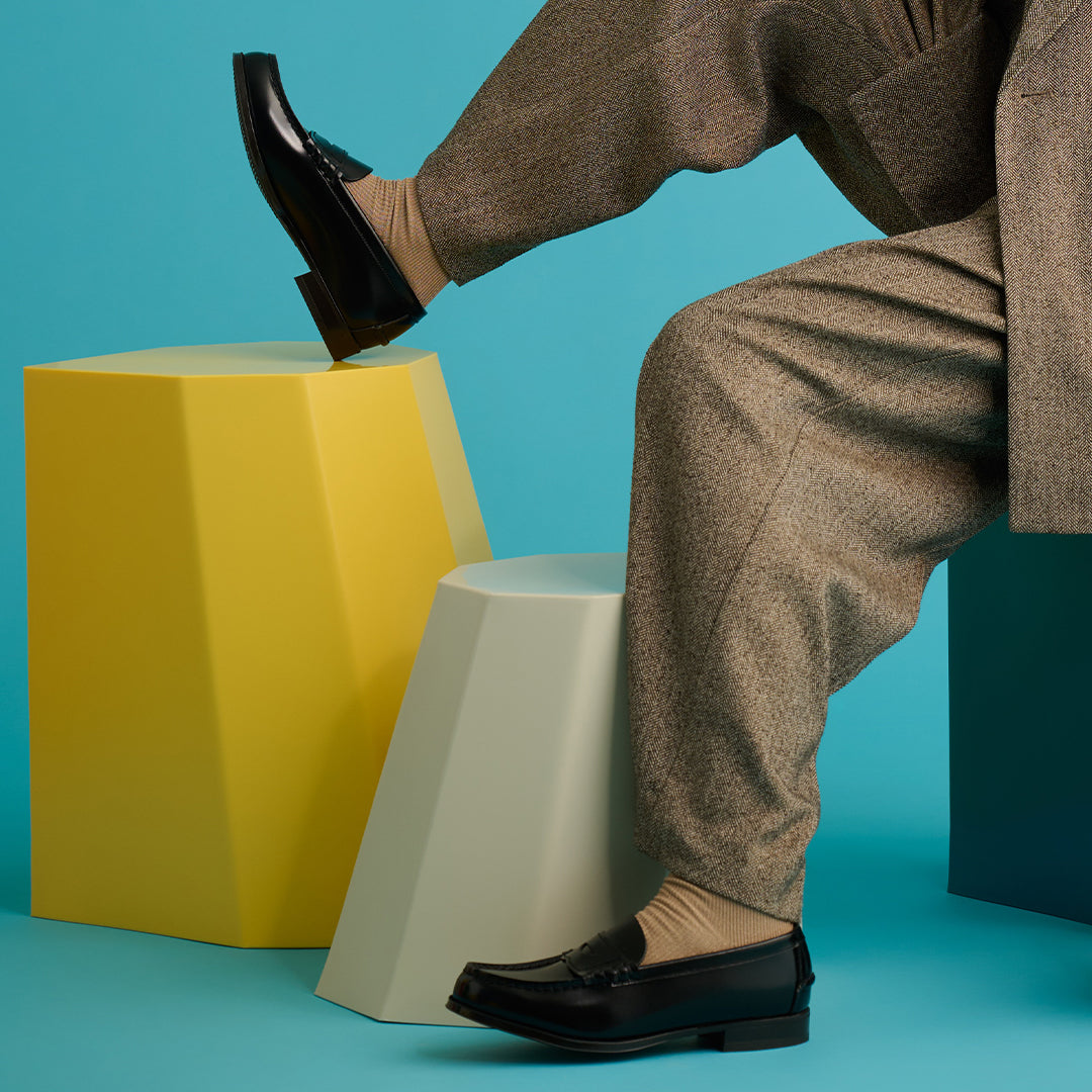 Haruta Loafers: Mẫu gi&agrave;y học sinh trăm năm tuổi của Nhật khiến nam giới bỏ b&ecirc; tất cả sneakers- Ảnh 6.