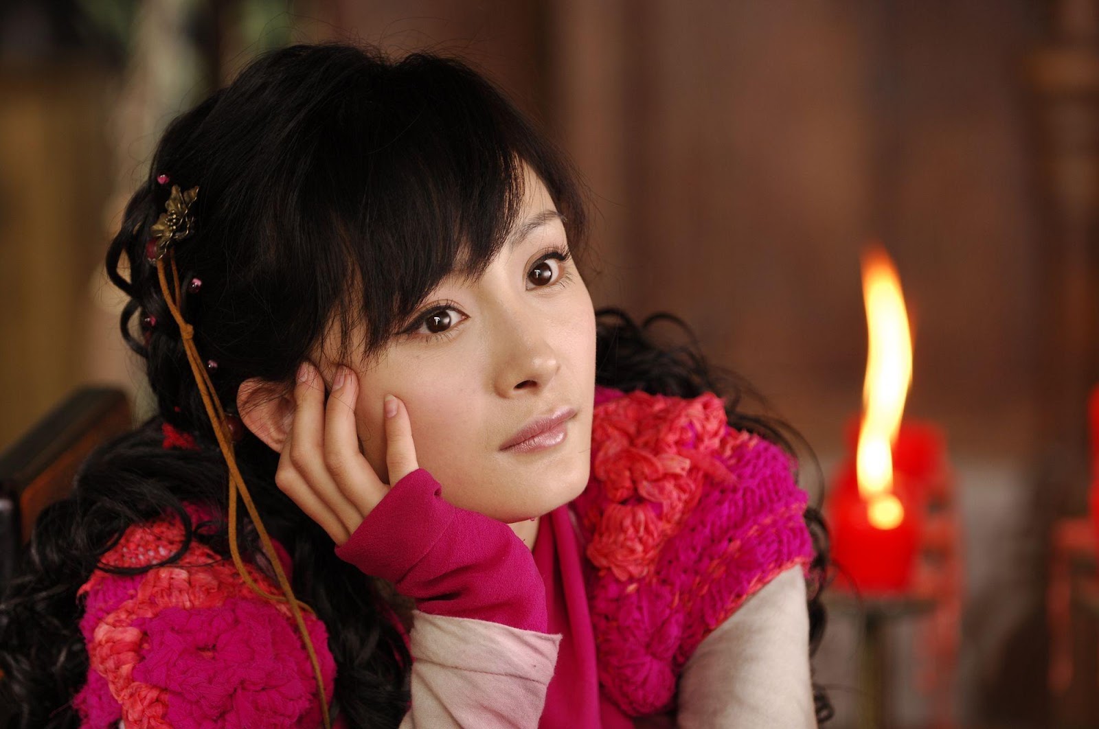 Mỹ nh&acirc;n đầu ti&ecirc;n sống s&oacute;t qua 4 lần cấm s&oacute;ng: Đ&ocirc;i mắt l&agrave; ngoại lệ quốc gia, nghỉ h&aacute;t 12 năm vẫn bị đ&ograve;i album mỗi ng&agrave;y- Ảnh 1.