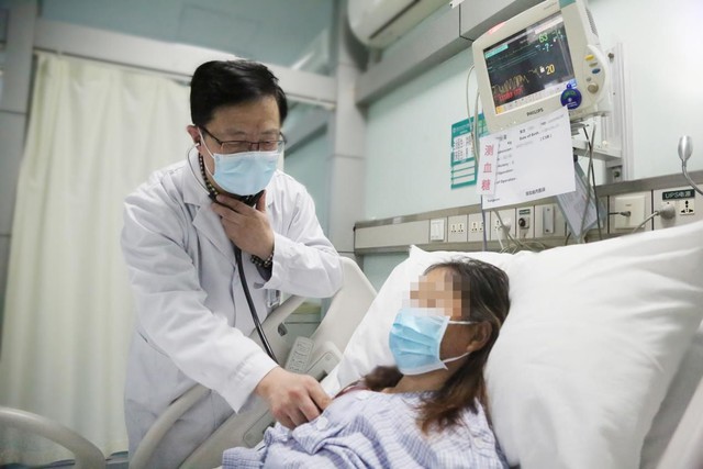 Một s&aacute;ng thức dậy thấy gai người, 24 giờ sau th&agrave;nh bệnh nh&acirc;n hồi sức: Lời cảnh tỉnh cho người trẻ- Ảnh 6.