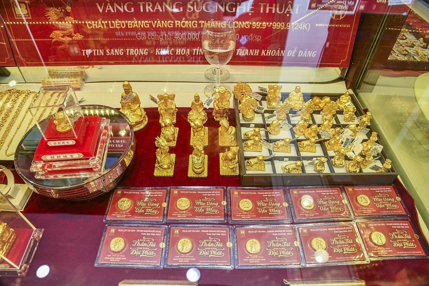 40 tuổi chưa từng mua v&agrave;ng, t&ocirc;i tự hỏi: C&oacute; phải m&igrave;nh k&eacute;m qu&aacute; rồi kh&ocirc;ng?- Ảnh 1.