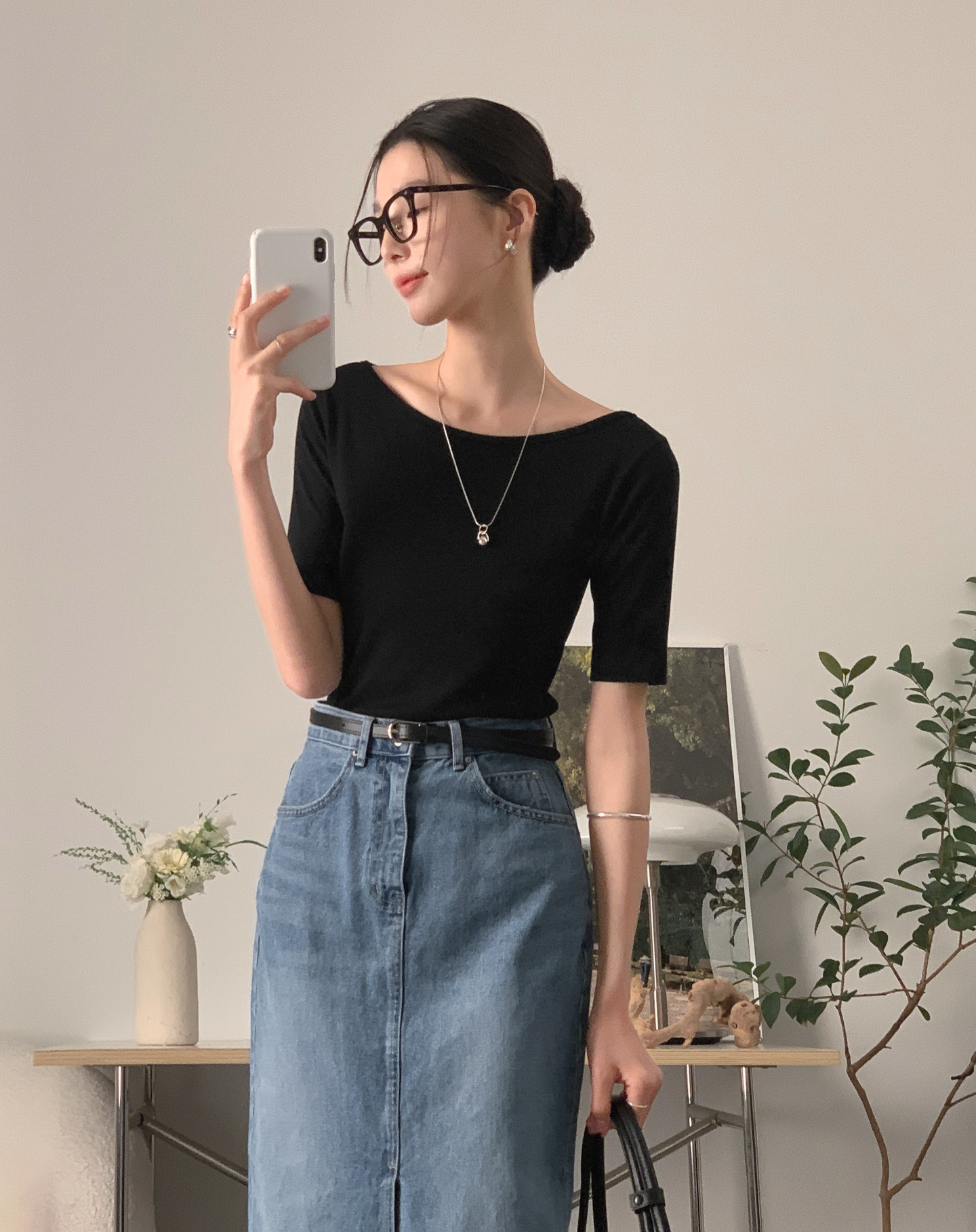 4 mẫu &aacute;o basic m&ugrave;a h&egrave; cho những ai th&iacute;ch sự đơn giản- Ảnh 6.