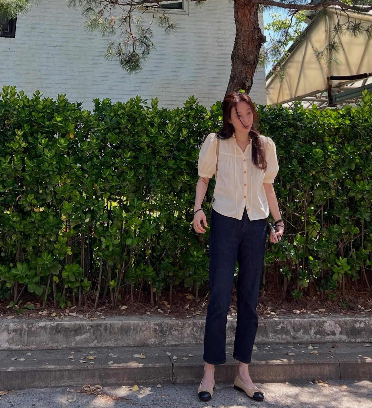 Đỉnh cao phối đồ m&ugrave;a h&egrave; ở tuổi ngo&agrave;i 40: 5 c&ocirc;ng thức trang phục vừa trẻ vừa sang n&ecirc;n &aacute;p dụng ngay- Ảnh 2.