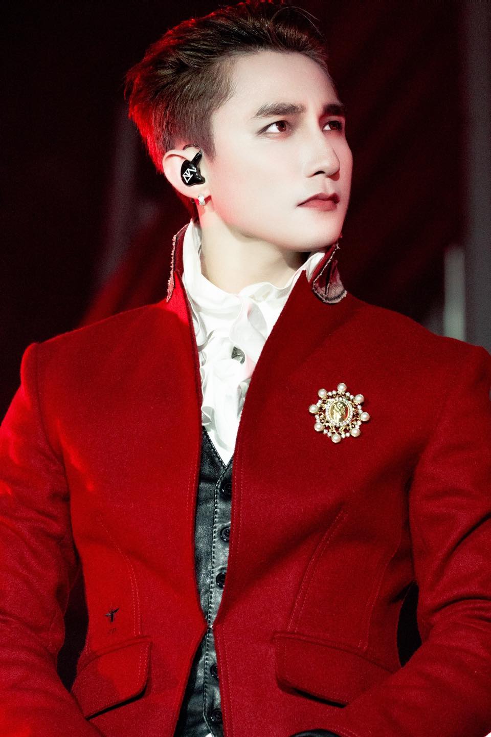 Ca sĩ Việt vừa lọt đề cử đẹp trai nhất thế giới 2026: Được Bộ VH-TT&DL vinh danh, top 100 nam thần ch&acirc;u &Aacute;- Ảnh 3.