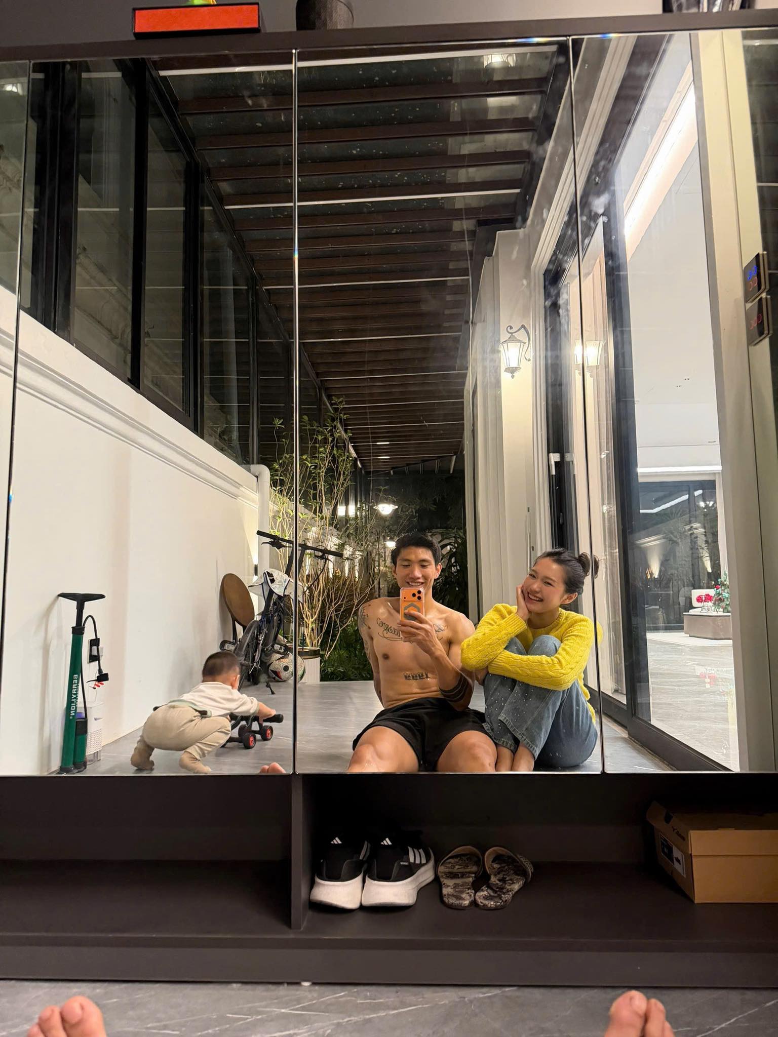 Đo&agrave;n Văn Hậu - Do&atilde;n Hải My dựng ph&ograve;ng gym ri&ecirc;ng cực tiện nghi trong biệt thự mấy chục tỷ, từ đ&acirc;y kh&aacute;c biệt giữa hai vợ chồng mới lộ r&otilde;- Ảnh 2.