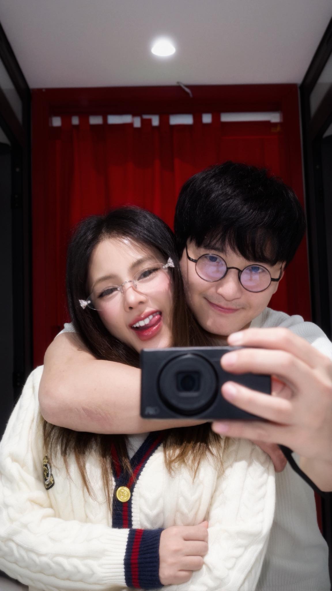 Vợ Huỳnh Anh bị c&ocirc;ng k&iacute;ch ngoại h&igrave;nh trong suốt 6 năm- Ảnh 4.