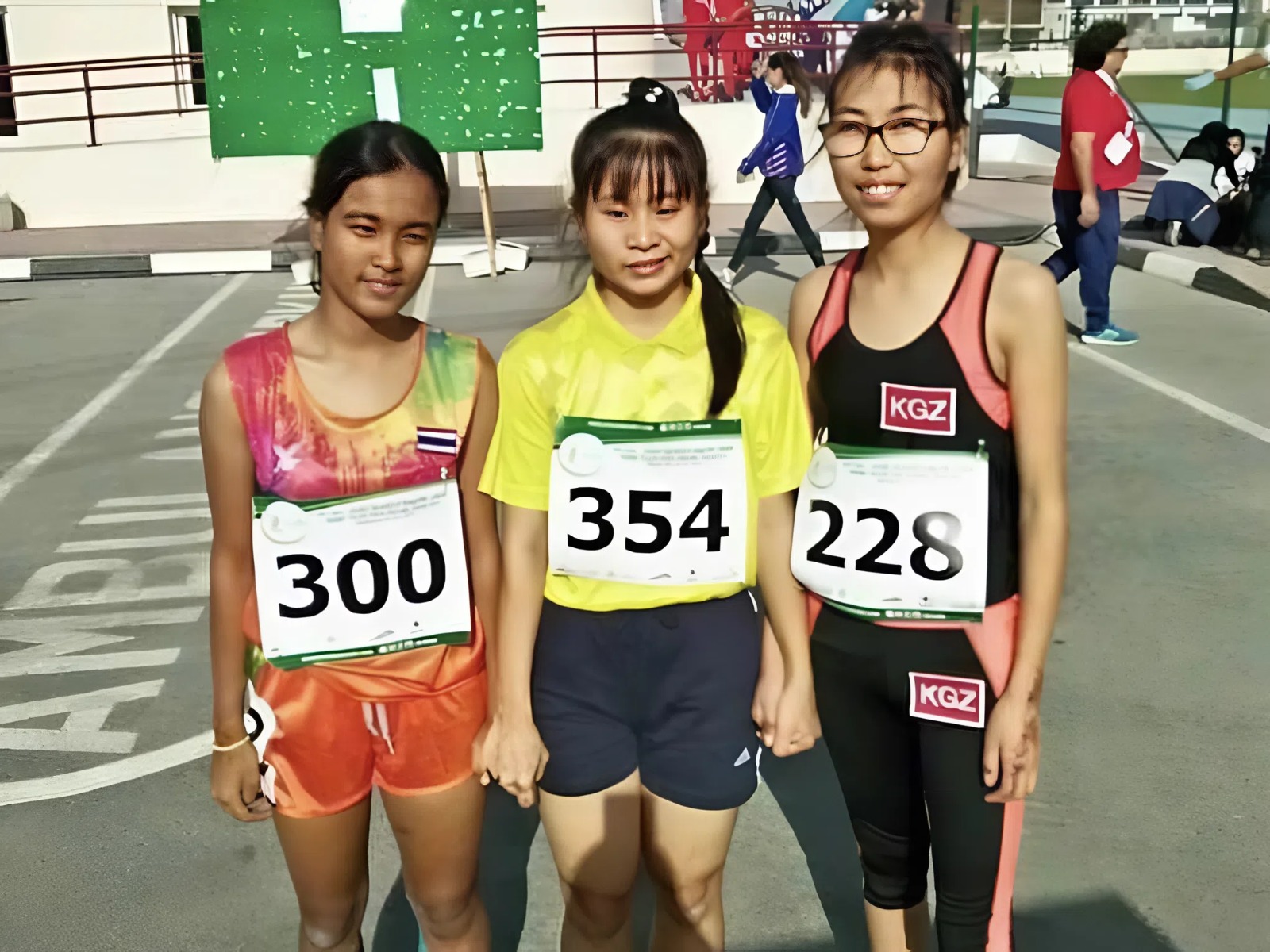 Nữ sinh khiếm thị ở Bắc Ninh tr&uacute;ng tuyển c&ugrave;ng l&uacute;c Harvard, Stanford, Yale, Columbia, Brown v&agrave; Johns Hopkins: Chỉ một chữ WOW!- Ảnh 2.