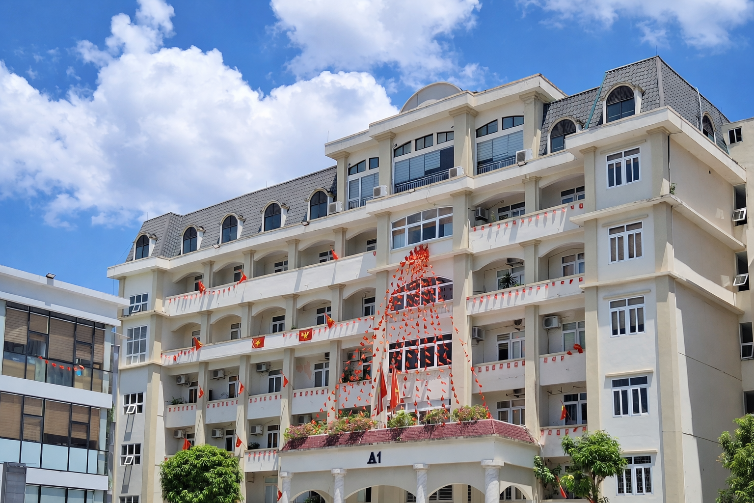 Thứ tiếng lọt top ng&ocirc;n ngữ "quyền lực" nhất thế giới nhưng điểm đầu v&agrave;o kh&ocirc;ng qu&aacute; cao, thu nhập c&oacute; thể l&ecirc;n đến 50 triệu/th&aacute;ng- Ảnh 2.