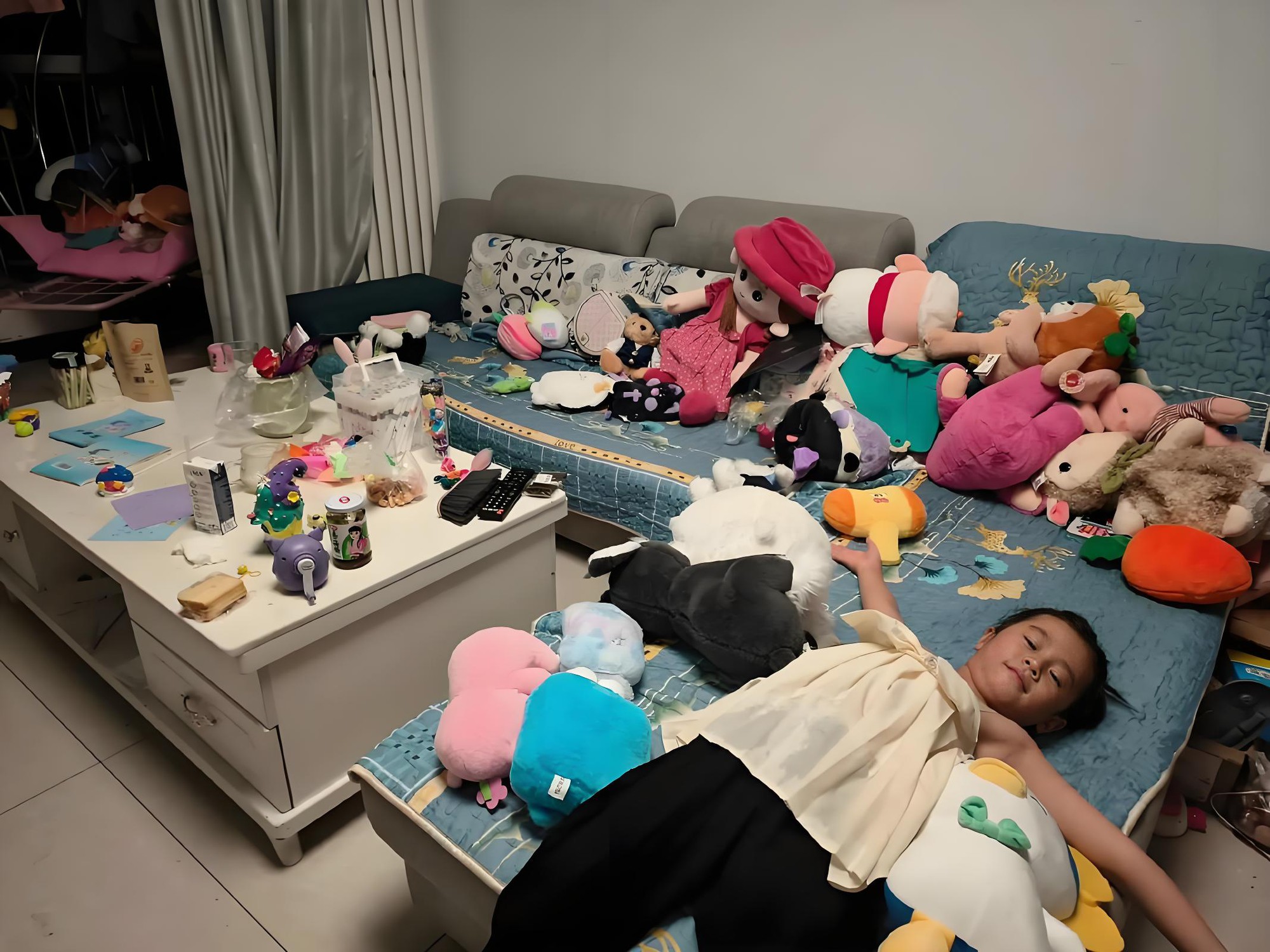 Nghi&ecirc;n cứu của Đại học Michigan: Tại sao những đứa trẻ th&iacute;ch b&agrave;y bừa, ph&ograve;ng lộn xộn lại th&ocirc;ng minh hơn?- Ảnh 1.