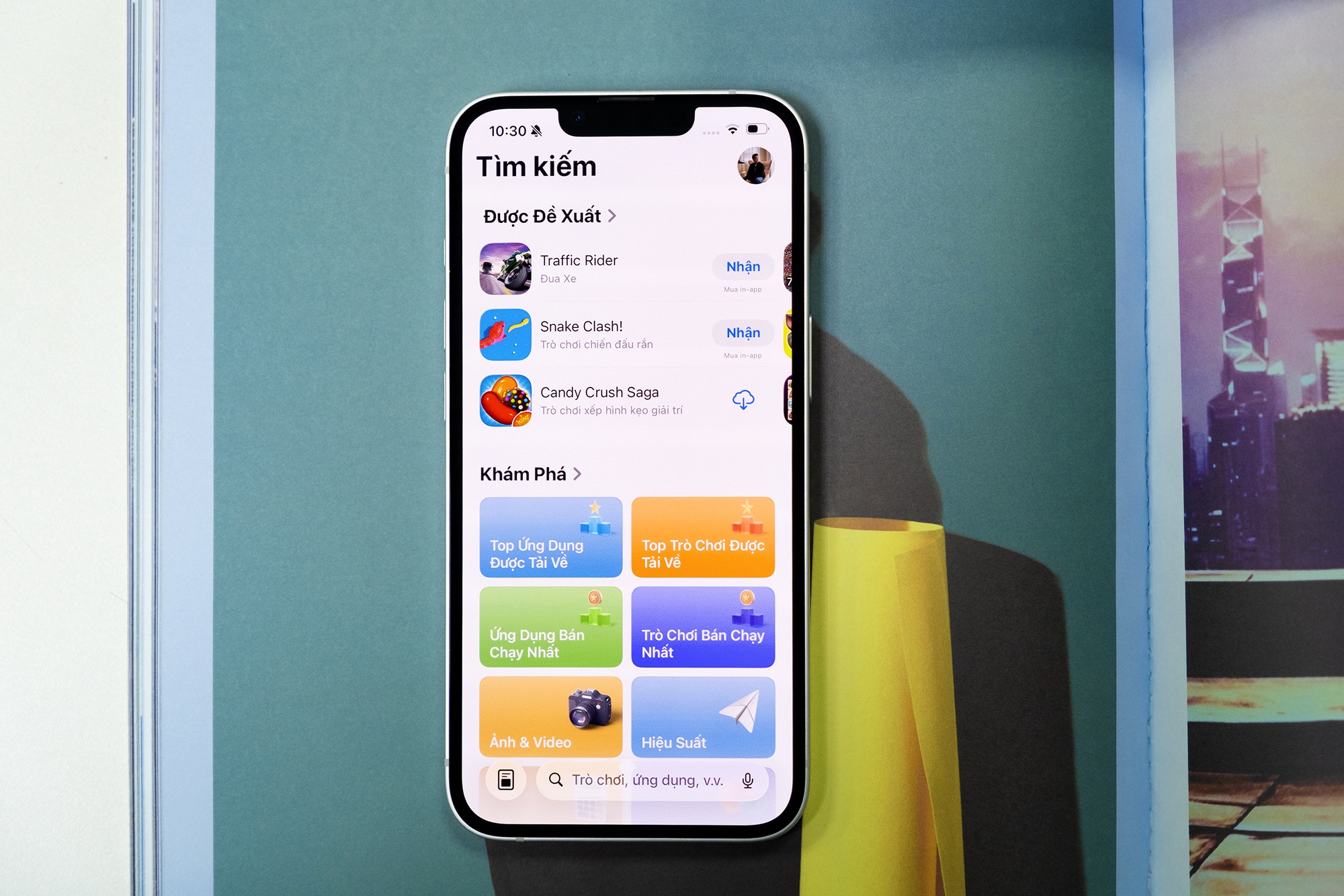 Mở hộp iPhone 17e đầu ti&ecirc;n tại Việt Nam: M&agrave;u trắng nổi bật, cấu h&igrave;nh mạnh với chip A19- Ảnh 9.