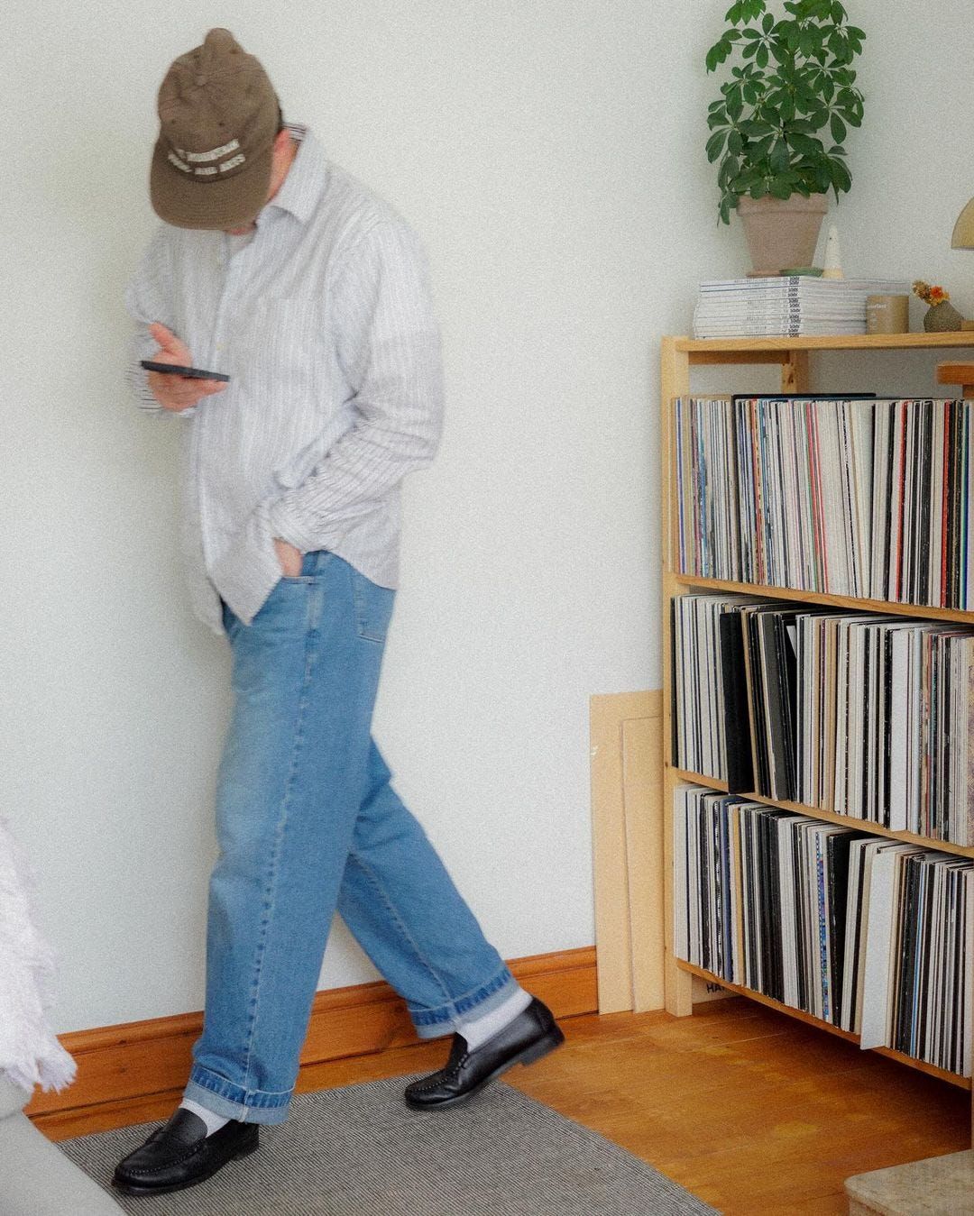 Haruta Loafers: Mẫu gi&agrave;y học sinh trăm năm tuổi của Nhật khiến nam giới bỏ b&ecirc; tất cả sneakers- Ảnh 3.