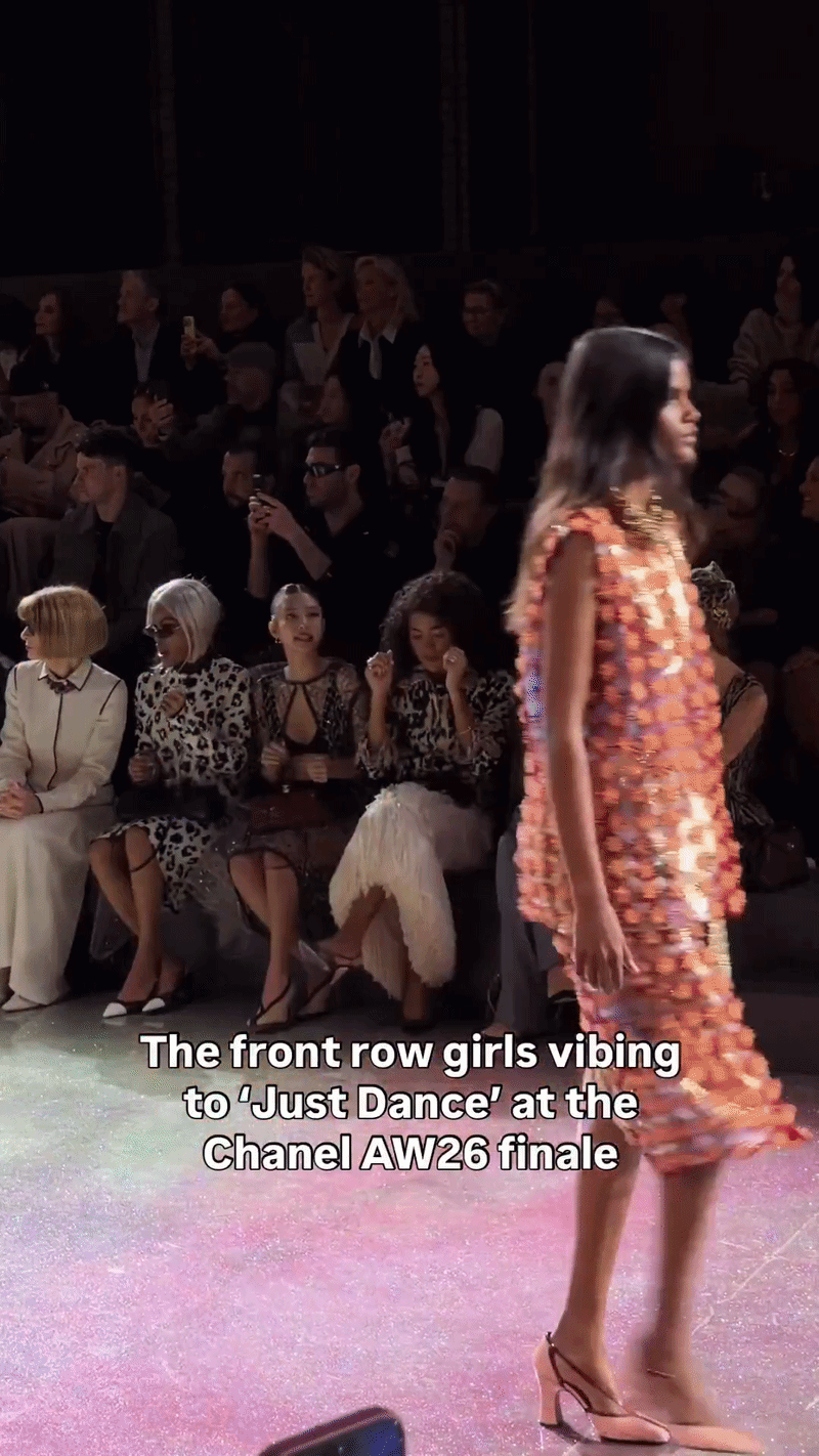 Jennie - Lisa xứng danh "th&aacute;nh ngoại giao" tại fashion week, Ros&eacute; c&ograve;n bị c&ocirc; lập?- Ảnh 11.