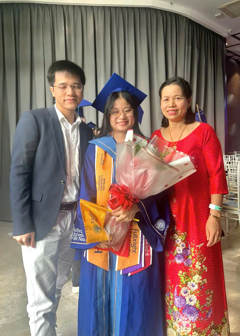 Nữ sinh khiếm thị ở Bắc Ninh tr&uacute;ng tuyển c&ugrave;ng l&uacute;c Harvard, Stanford, Yale, Columbia, Brown v&agrave; Johns Hopkins: Chỉ một chữ WOW!- Ảnh 5.