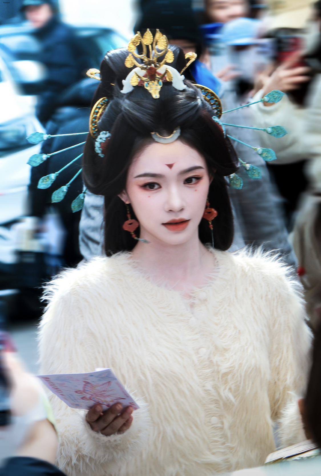 C&ocirc;ng ch&uacute;a đẹp khuynh đảo Trung Quốc hiện tại: Nhan sắc kinh diễm hơn người, giang sơn vạn dặm cũng kh&ocirc;ng đổi được- Ảnh 6.