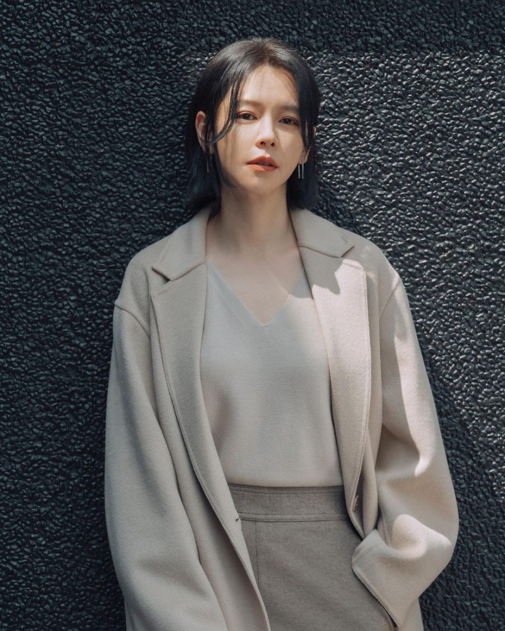 "Nữ thần kh&ocirc;ng tuổi" Từ Nhược Tuy&ecirc;n 51 vẫn trẻ như đ&ocirc;i mươi, c&acirc;n nặng lu&ocirc;n 43-44kg nhờ mẹo giữ d&aacute;ng, tuổi trung ni&ecirc;n cũng "c&acirc;n đẹp"- Ảnh 6.