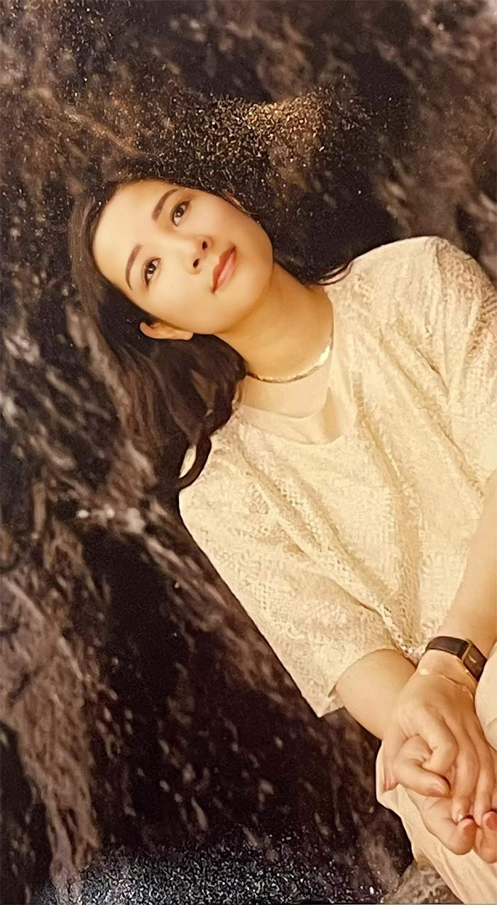 Mẹ đơn th&acirc;n l&agrave; nữ NSƯT đ&igrave;nh đ&aacute;m 1 thời: U60 gi&agrave;u c&oacute;, đẹp căng tr&agrave;n, nhiều người si m&ecirc; tặng v&agrave;ng- Ảnh 2.