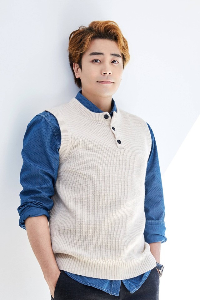 Nam t&agrave;i tử d&iacute;nh phốt 