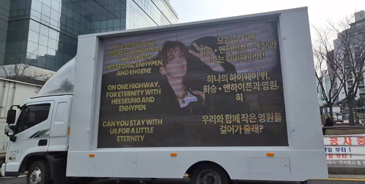 Mỹ nam khiến cả c&otilde;i mạng &ldquo;kh&oacute;c r&ograve;ng&rdquo;: Gương mặt đỉnh cao si&ecirc;u thực, th&ocirc;ng b&aacute;o rời nh&oacute;m l&agrave;m cả triệu người sửng sốt- Ảnh 4.