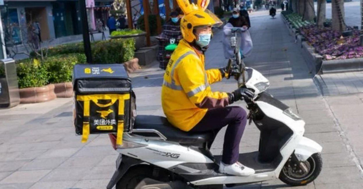 C&aacute;m cảnh nghề shipper: L&agrave;m việc 17 tiếng/ng&agrave;y, chỉ kịp ăn 1 bữa, mỗi đơn được 12 ngh&igrave;n đồng- Ảnh 1.