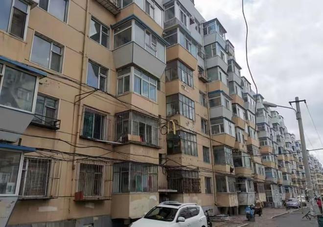 Thu&ecirc; trọ 15 năm, thấy chủ nh&agrave; được đền b&ugrave; giải tỏa 10 tỷ đồng người phụ nữ lập tức đ&ograve;i chia phần: &ldquo;T&ocirc;i xứng đ&aacute;ng c&oacute; nửa số tiền&rdquo;- Ảnh 1.