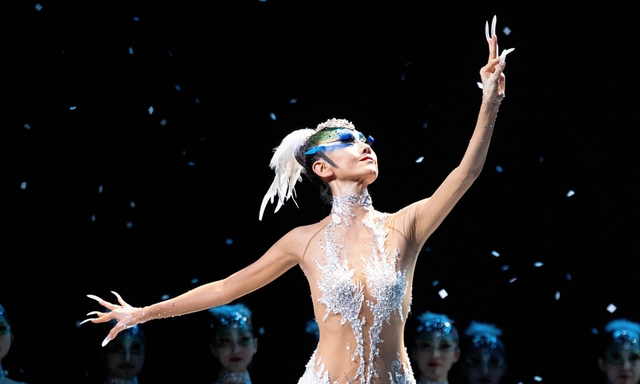 "Khổng tước" Dương Lệ B&igrave;nh U70 vẫn khiến người ta si m&ecirc;: Kh&ocirc;ng phải trẻ l&acirc;u v&igrave; kh&ocirc;ng sinh con, m&agrave; c&ograve;n bởi "kỷ luật khắt khe" h&agrave;ng chục năm- Ảnh 9.