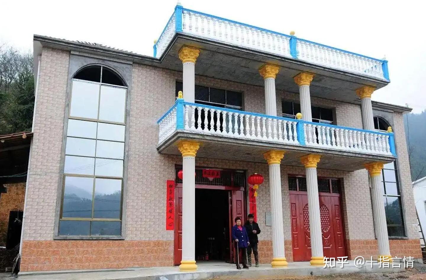 Dồn tiền x&acirc;y nh&agrave; ở qu&ecirc; để "b&aacute;o hiếu", t&ocirc;i nhận ra đ&oacute; l&agrave; quyết định t&agrave;i ch&iacute;nh sai lầm nhất đời khi bước v&agrave;o tuổi nghỉ hưu- Ảnh 1.