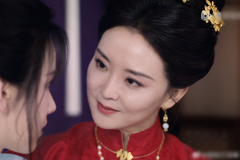 Kh&ocirc;ng ai tin đ&acirc;y l&agrave; nhan sắc thật của mỹ nh&acirc;n đẹp nhất Ho&agrave;n Ch&acirc;u C&aacute;ch C&aacute;ch- Ảnh 6.