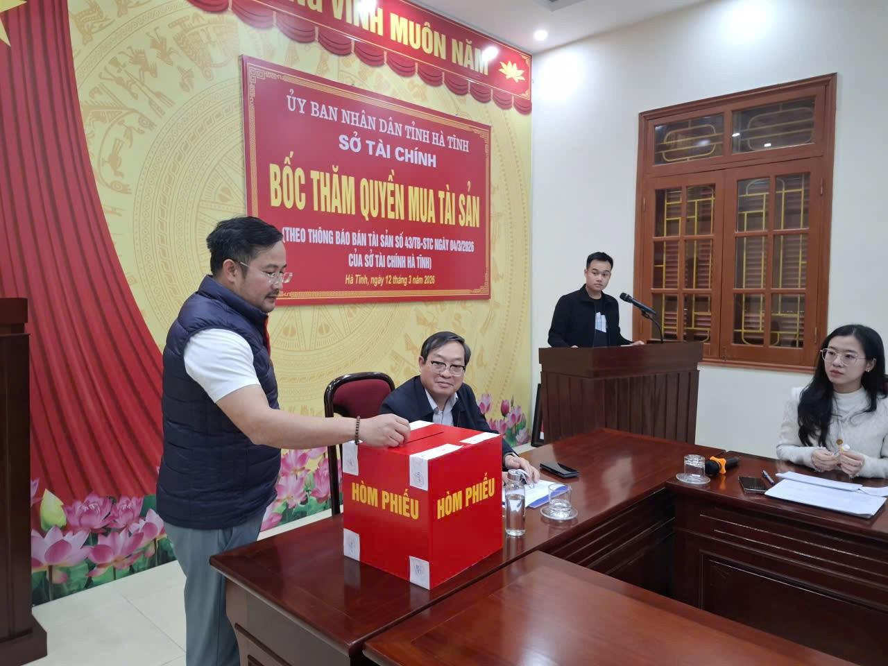 30kg v&agrave;ng ở H&agrave; Tĩnh đ&atilde; c&oacute; người mua gi&aacute; hơn 142 tỷ đồng- Ảnh 3.