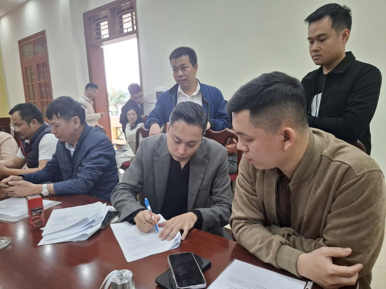 30kg v&agrave;ng ở H&agrave; Tĩnh đ&atilde; c&oacute; người mua gi&aacute; hơn 142 tỷ đồng- Ảnh 1.