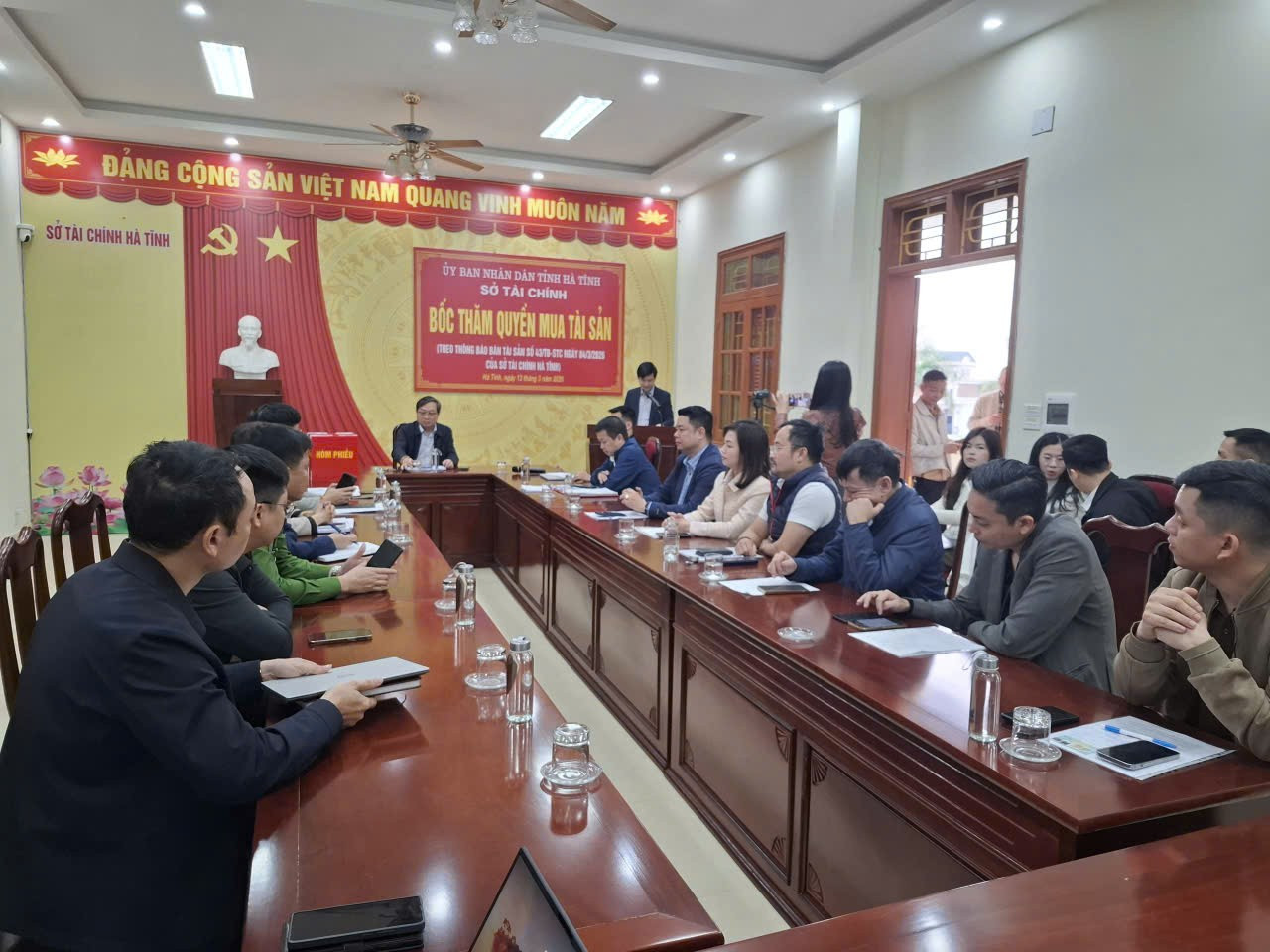 30kg v&agrave;ng ở H&agrave; Tĩnh đ&atilde; c&oacute; người mua gi&aacute; hơn 142 tỷ đồng- Ảnh 2.