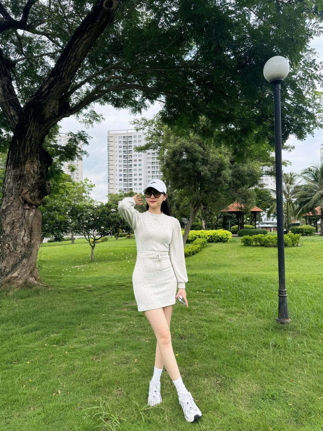 Ồn &agrave;o chuyện ăn mặc của Hải T&uacute;- Ảnh 17.