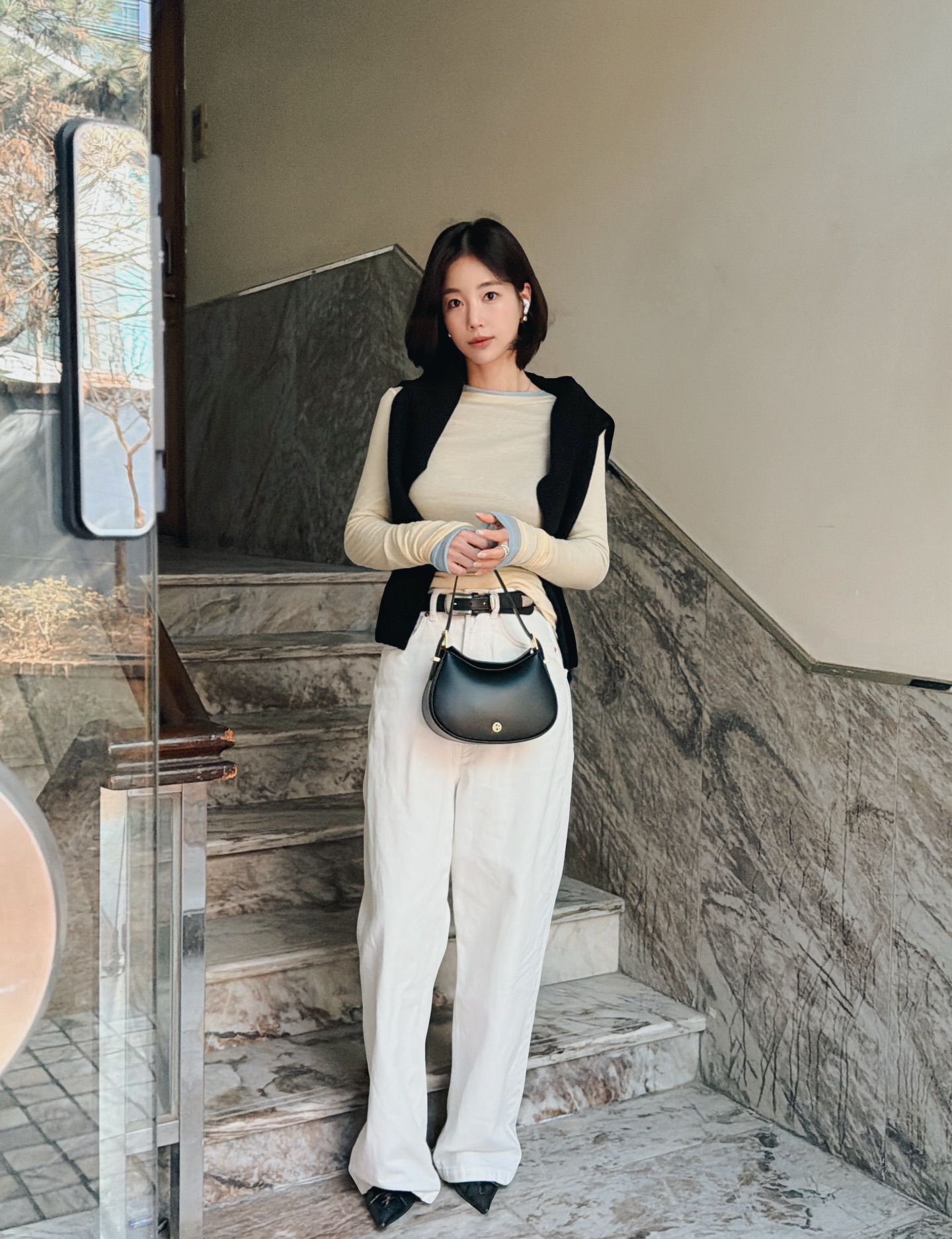 V&igrave; sao c&agrave;ng lớn tuổi, phụ nữ c&agrave;ng n&ecirc;n mặc đồ m&agrave;u trung t&iacute;nh?- Ảnh 10.