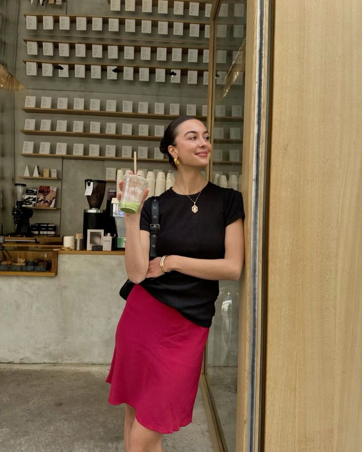 Hội mặc đẹp nhất thế giới b&igrave;nh chọn "chiếc v&aacute;y s&agrave;nh điệu nhất h&egrave;": N&agrave;ng n&agrave;o chưa sắm th&igrave; sống chậm qu&aacute;- Ảnh 13.